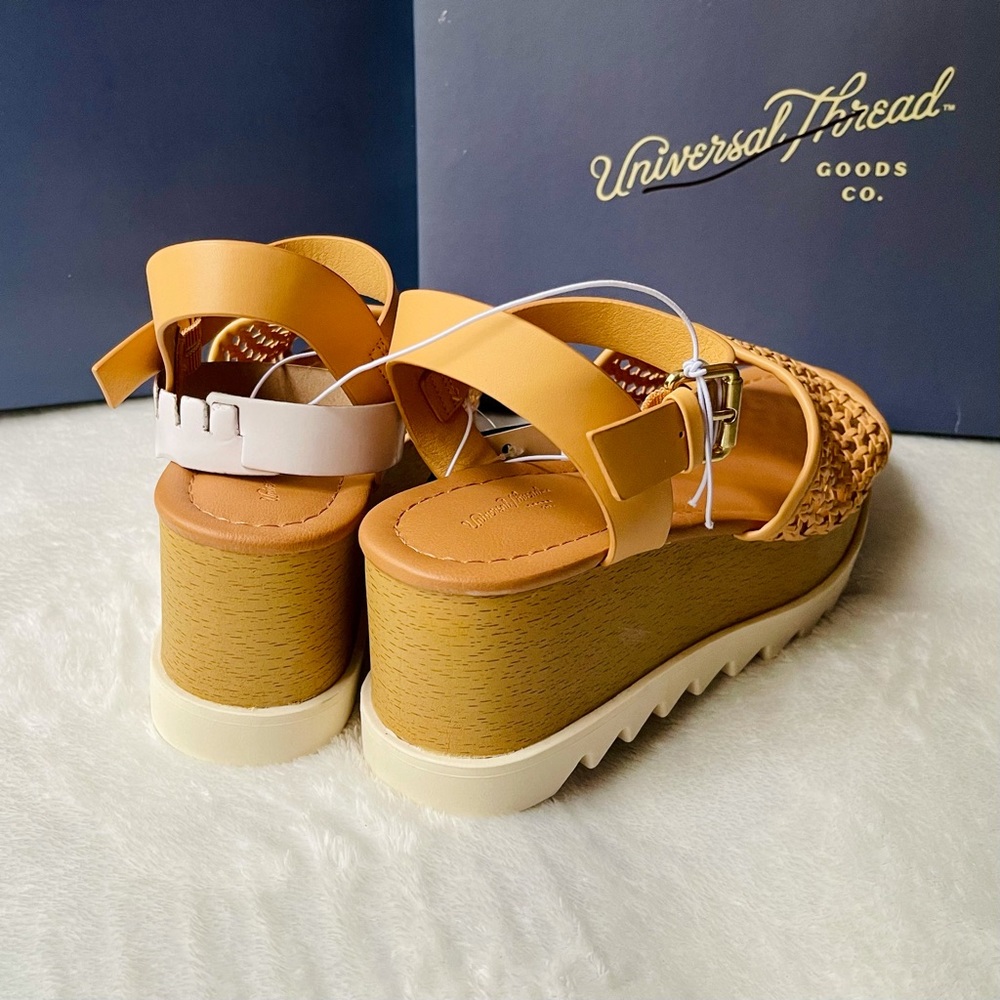 Wedge sandals Universal Thread - Picture 3 of 6